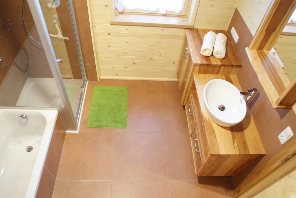 Ferienhaus Schwarzenbach Steinbach am Ziehberg Room photo