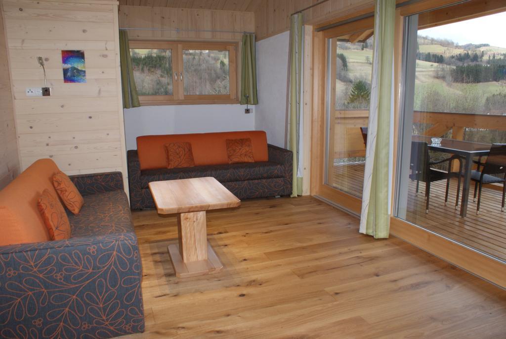 Ferienhaus Schwarzenbach Steinbach am Ziehberg Room photo